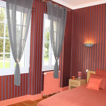 Maison d'hôtes Domaine Le Lac Bleu *